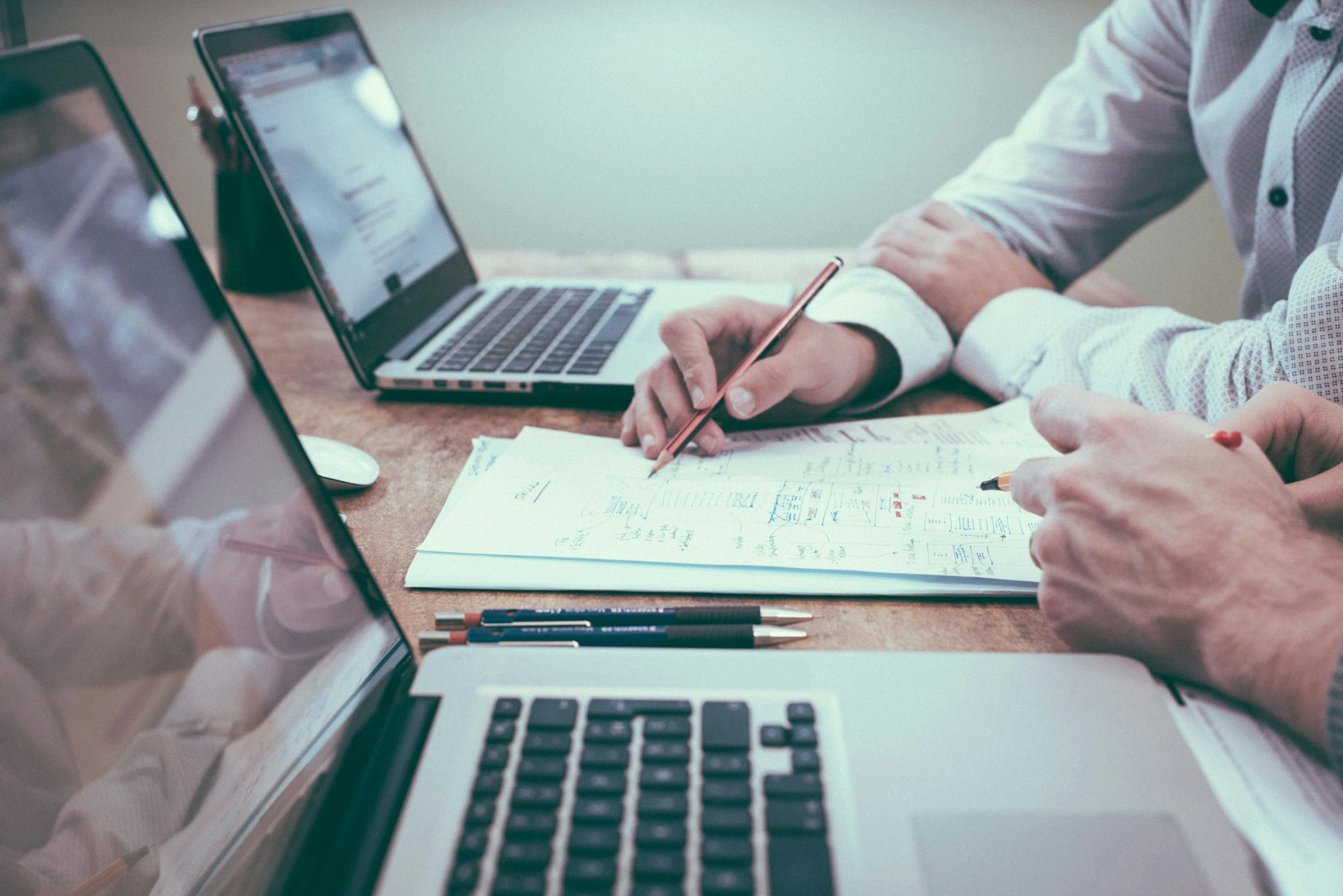 How to plan a successful corporate event peanut