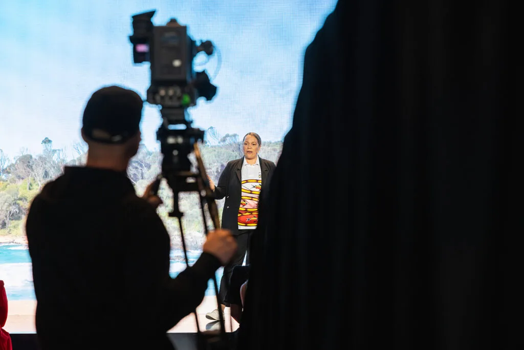 oOh!media Outfront